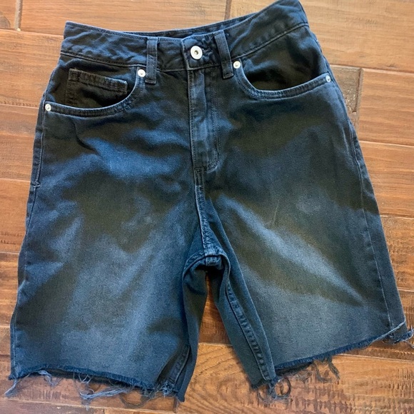 Vans Dark Denim Jean Shorts - S - Picture 2 of 8